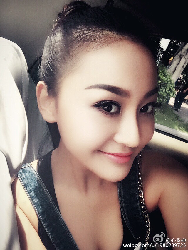 DDY第14期嫩模心系禪BB微博私照全收集